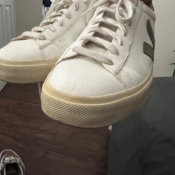 Veja Campo Sneaker size 10 - Picture 13 of 14
